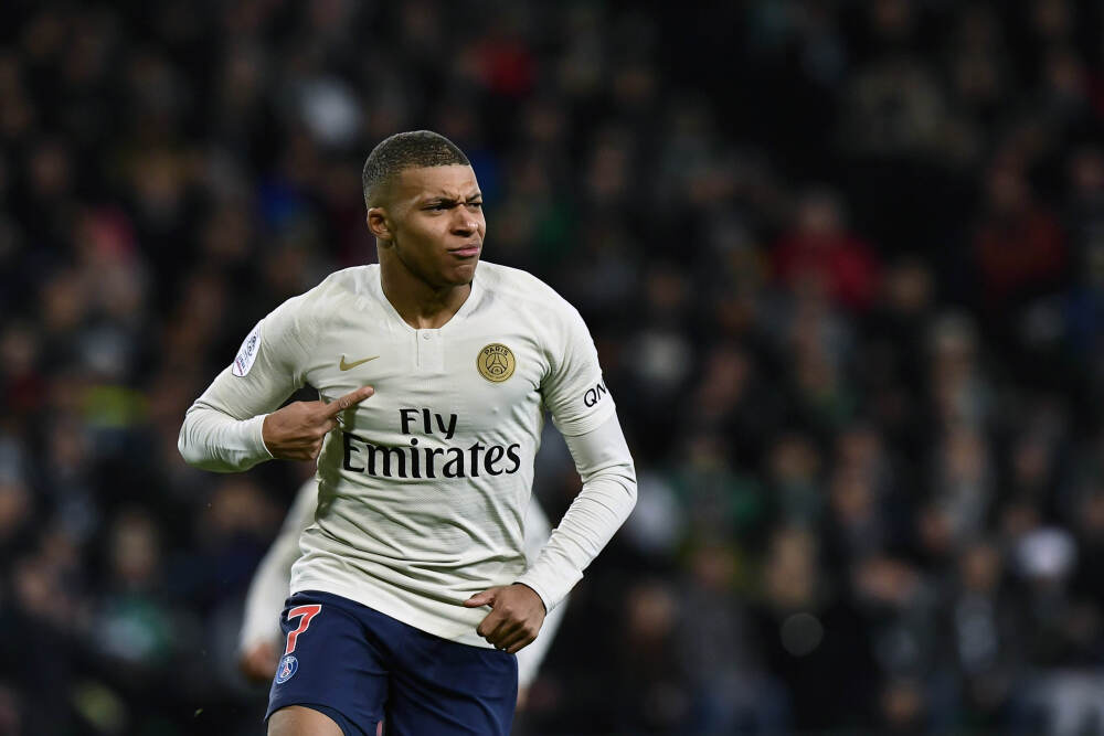 鼎盛时期的德国有多厉害？闪电战席卷欧洲，1小时拿下一个国家